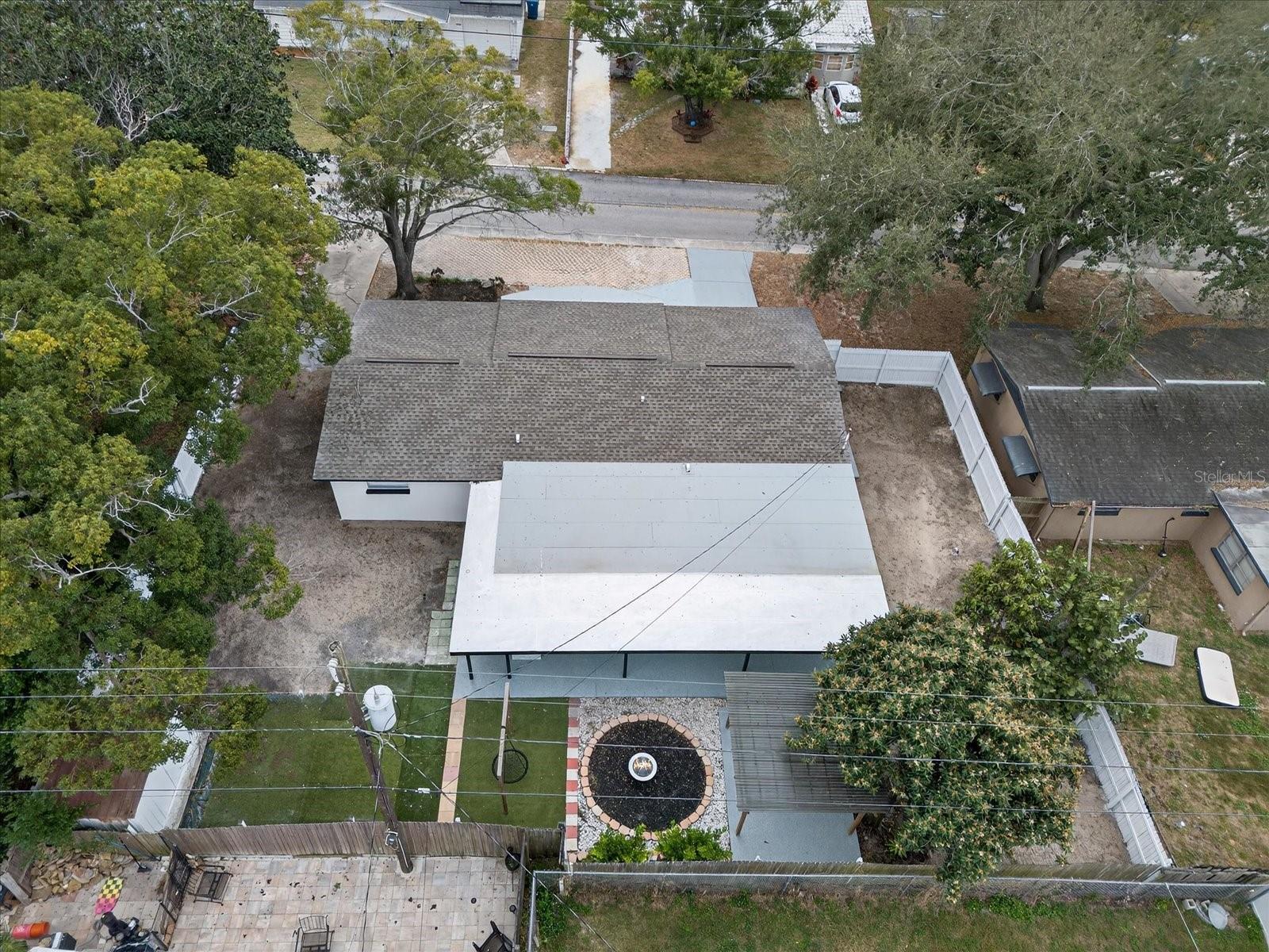 COLONIAL HILLS - Residential