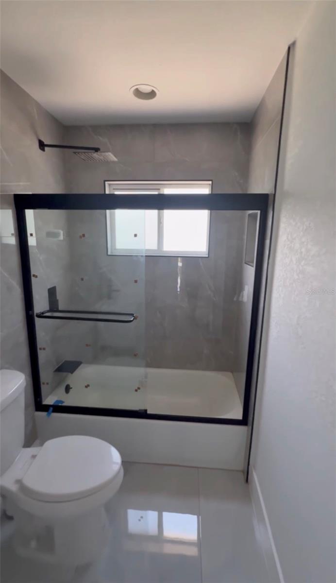 SHOREACRES CENTER - Residential