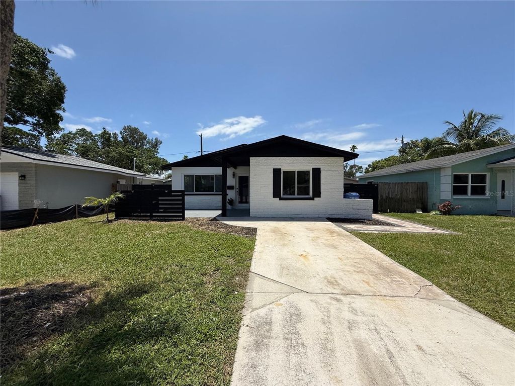 Photo of 1766 Maryland Avenue NE, St Petersburg, FL 33703 (MLS # O6391875)