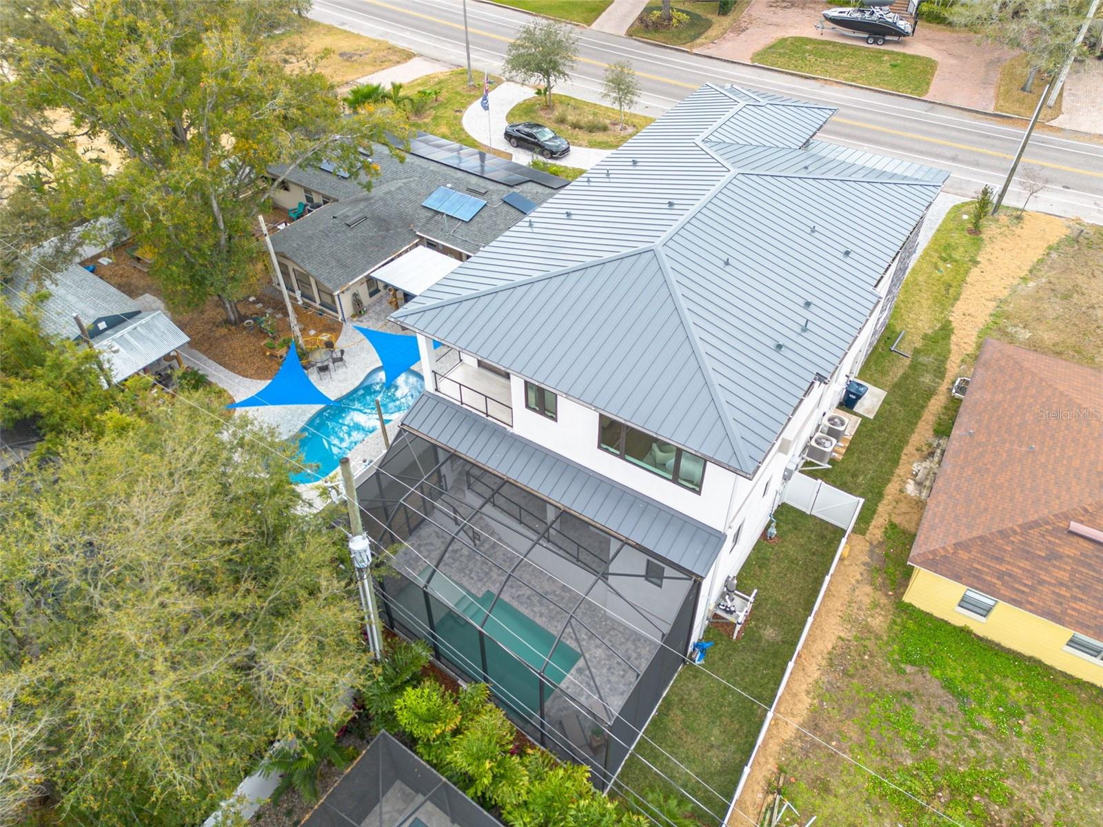 DAVIS ISLANDS PB10 PG52 TO 57 - Residential