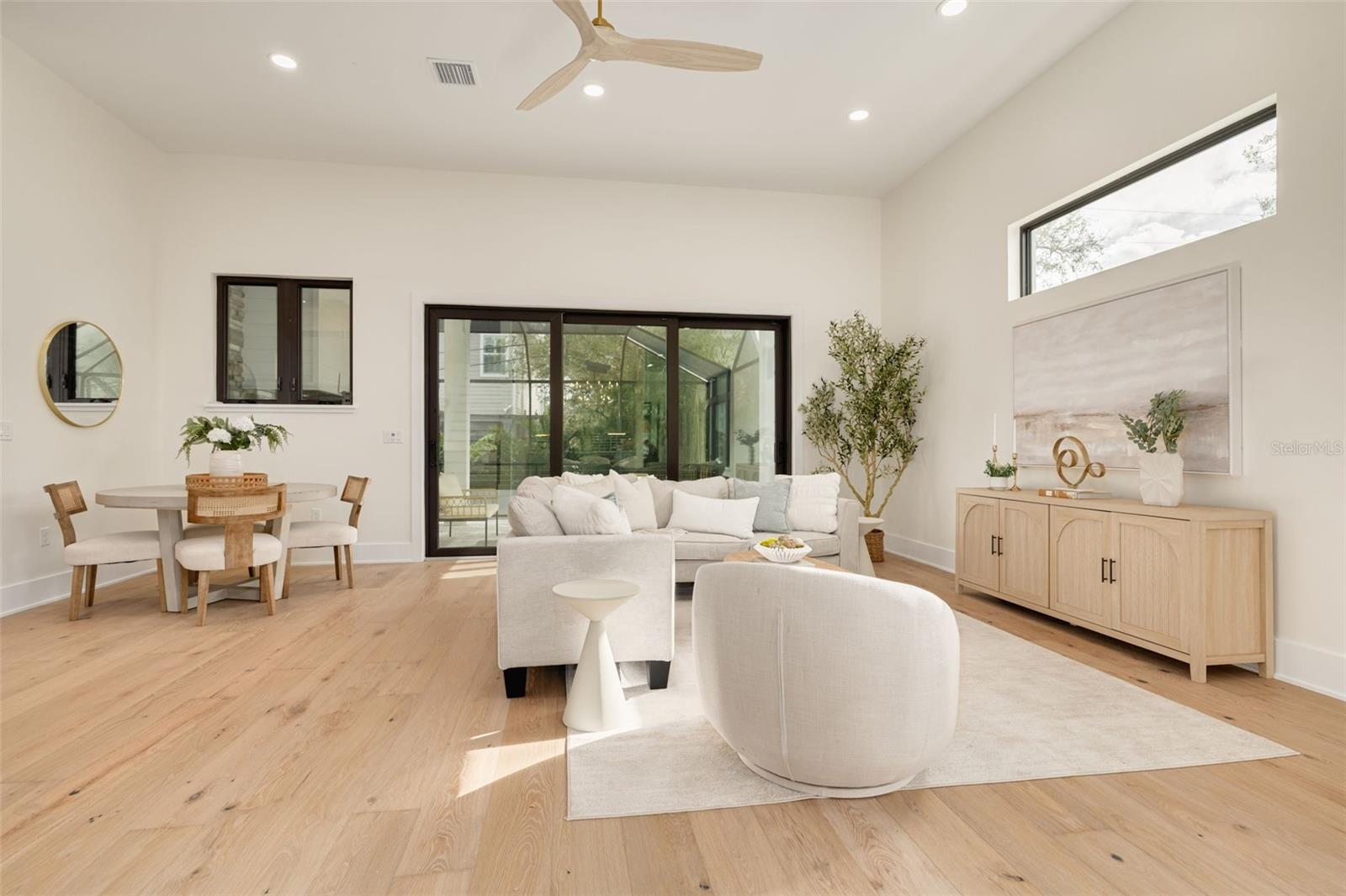 DAVIS ISLANDS PB10 PG52 TO 57 - Residential