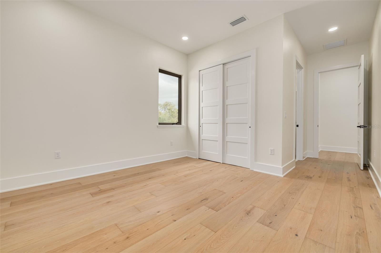 DAVIS ISLANDS PB10 PG52 TO 57 - Residential