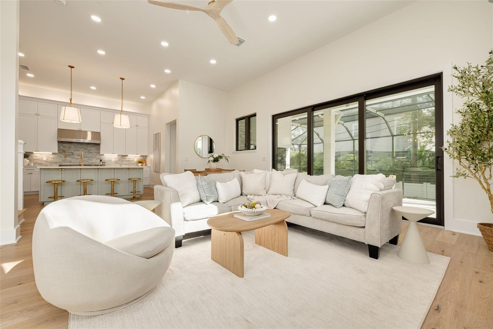 DAVIS ISLANDS PB10 PG52 TO 57 - Residential