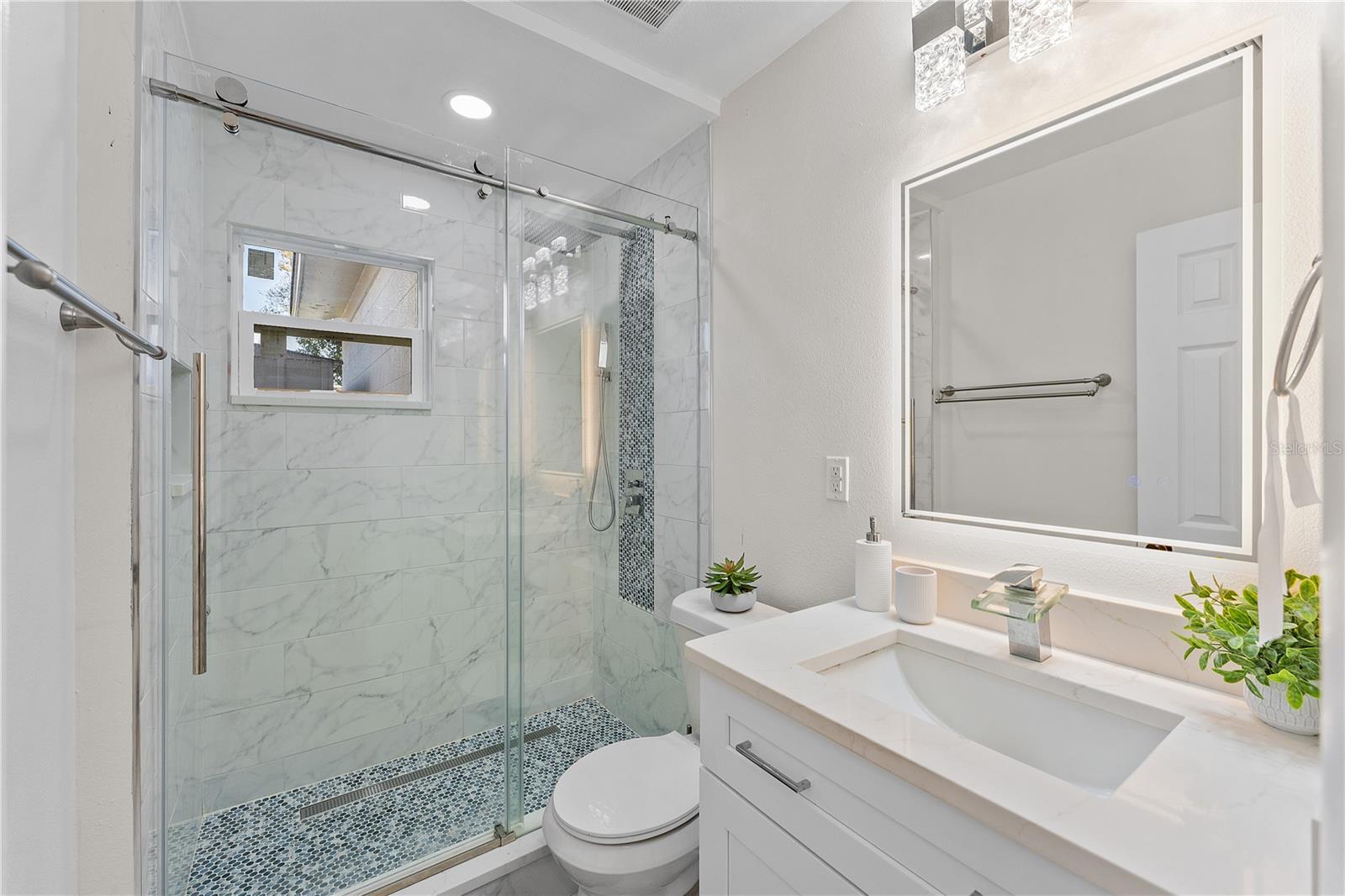 OAK HILL MANOR - Residential