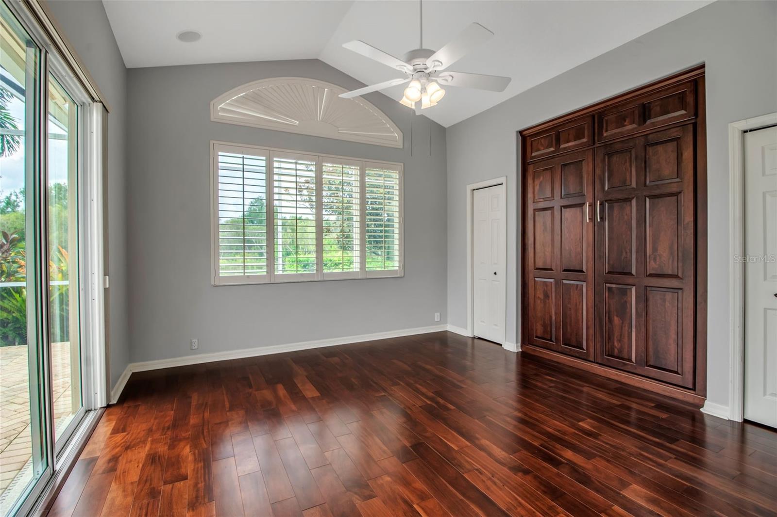 EDGEWATER VILLAGE SUBPHASE A - Residential