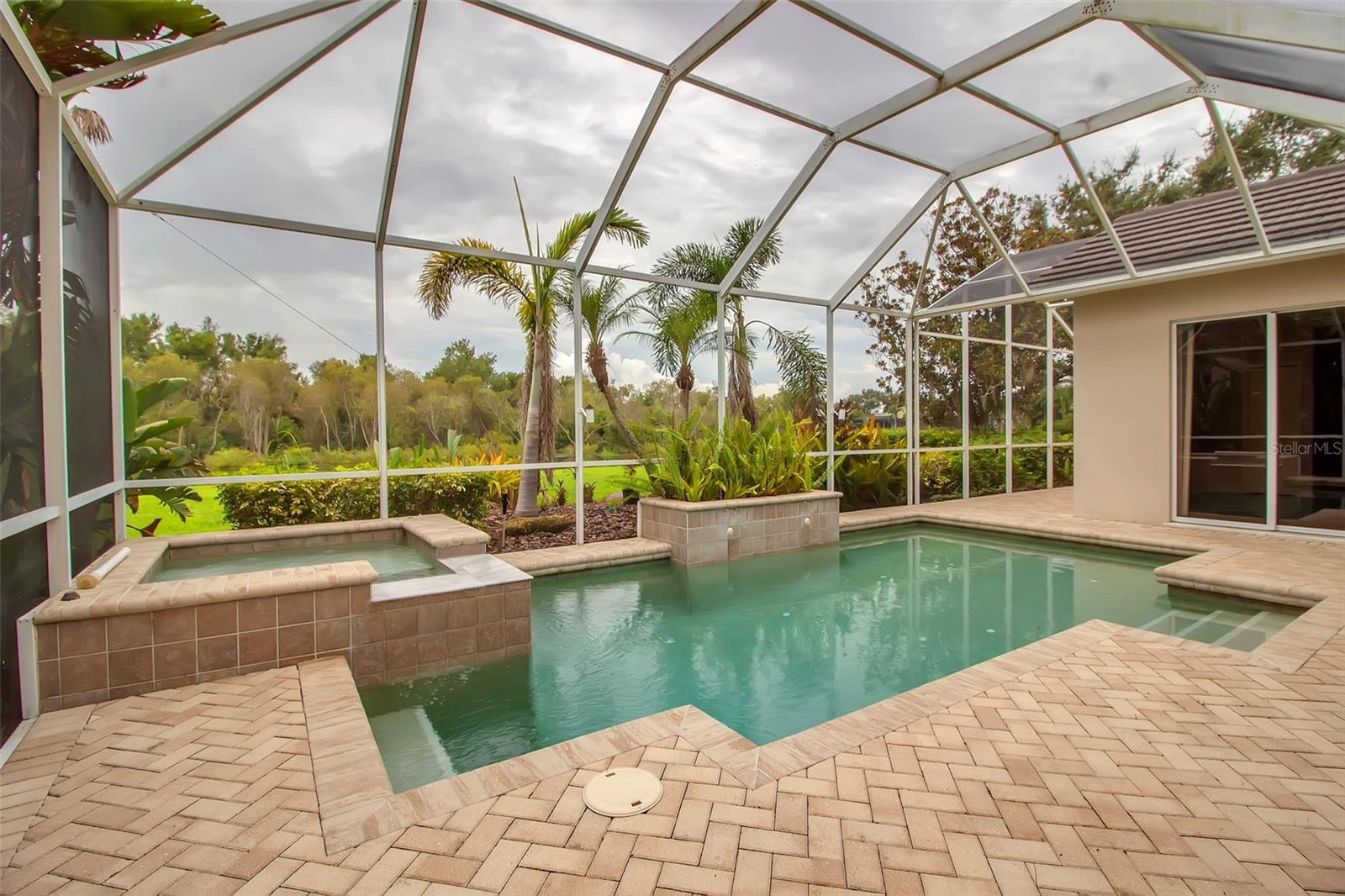 EDGEWATER VILLAGE SUBPHASE A - Residential