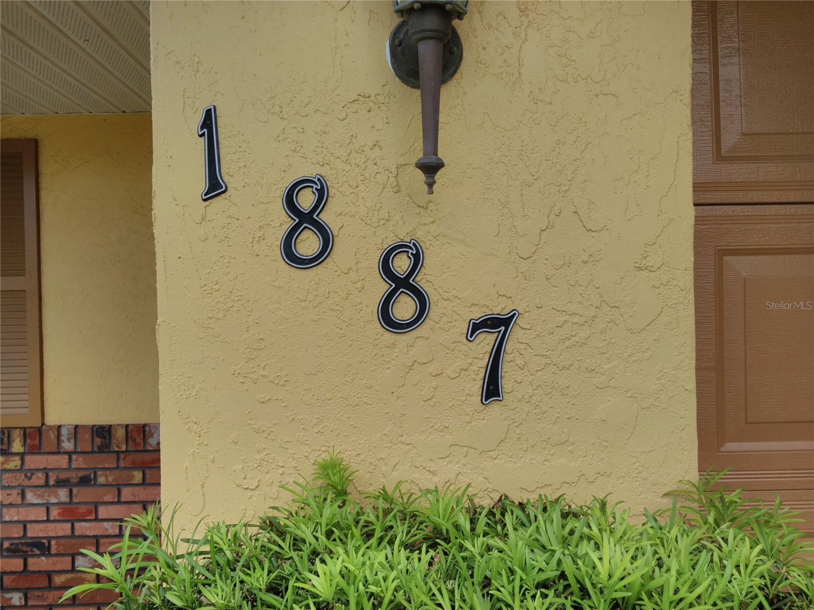 1887 VIKING AVENUE