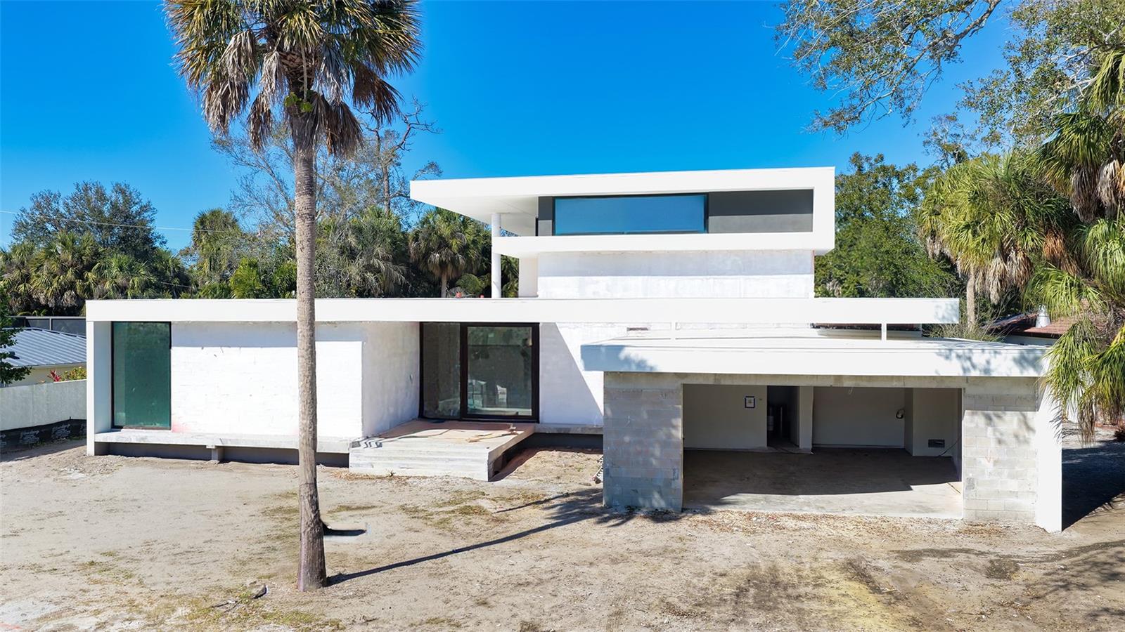 SAPPHIRE SHORES - Residential