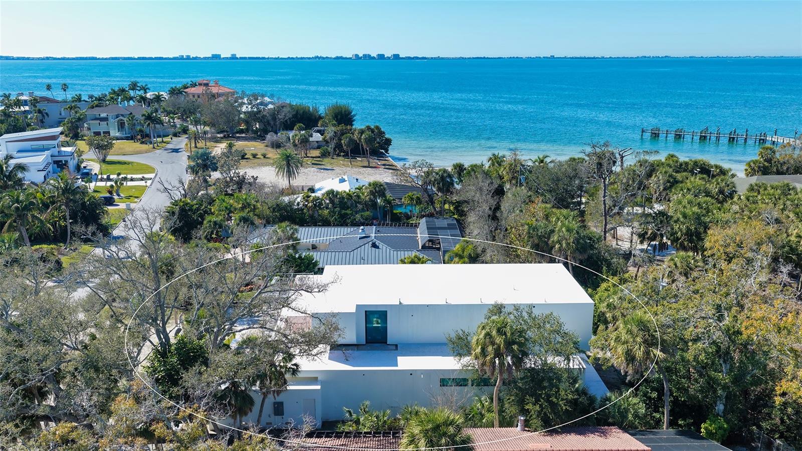 SAPPHIRE SHORES - Residential