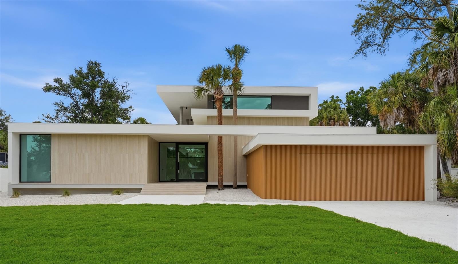 359 N SHORE DRIVE