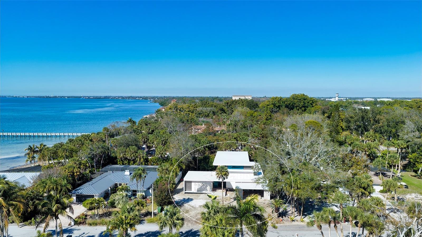 SAPPHIRE SHORES - Residential