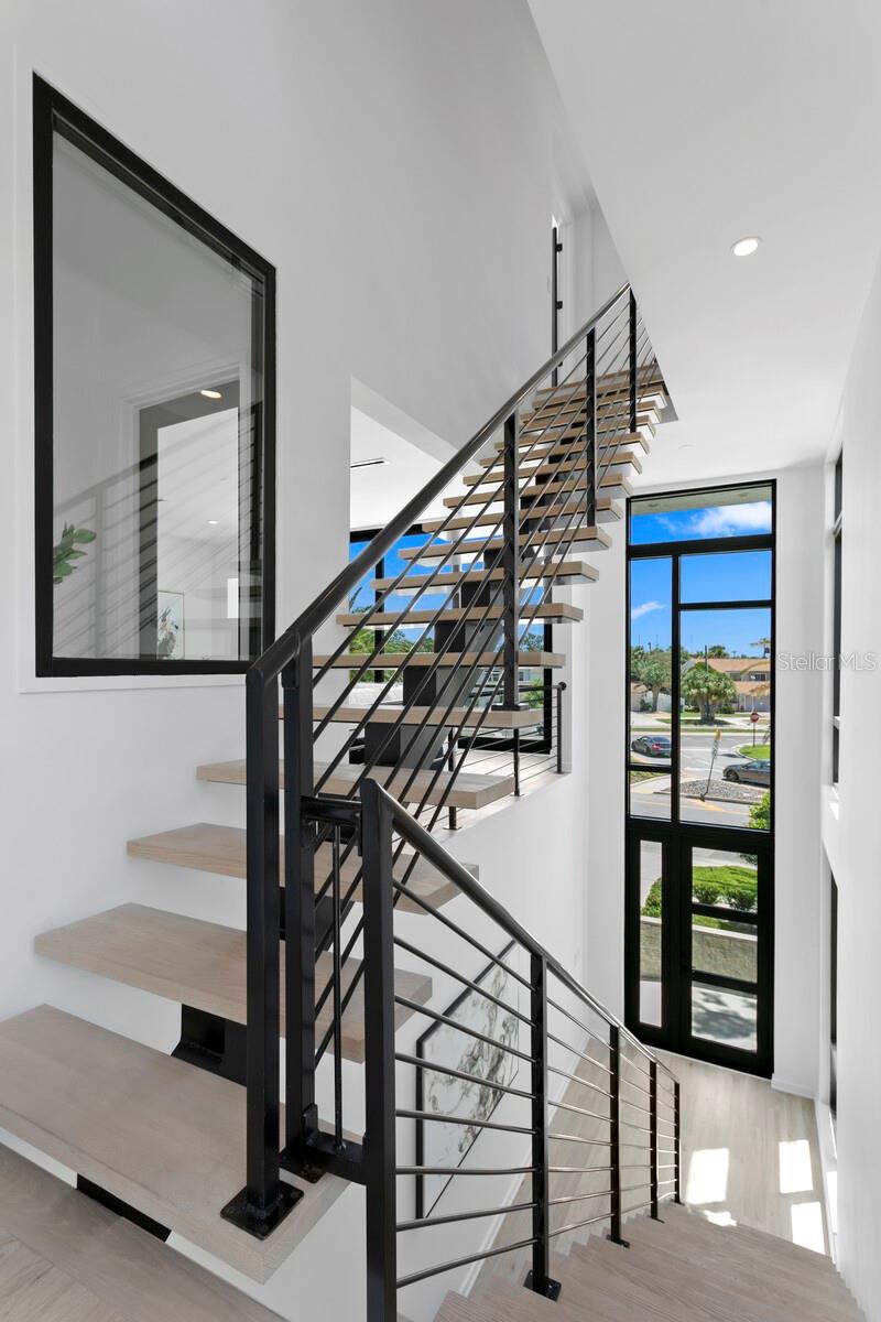 DAVIS POINT TWNHMS - Residential