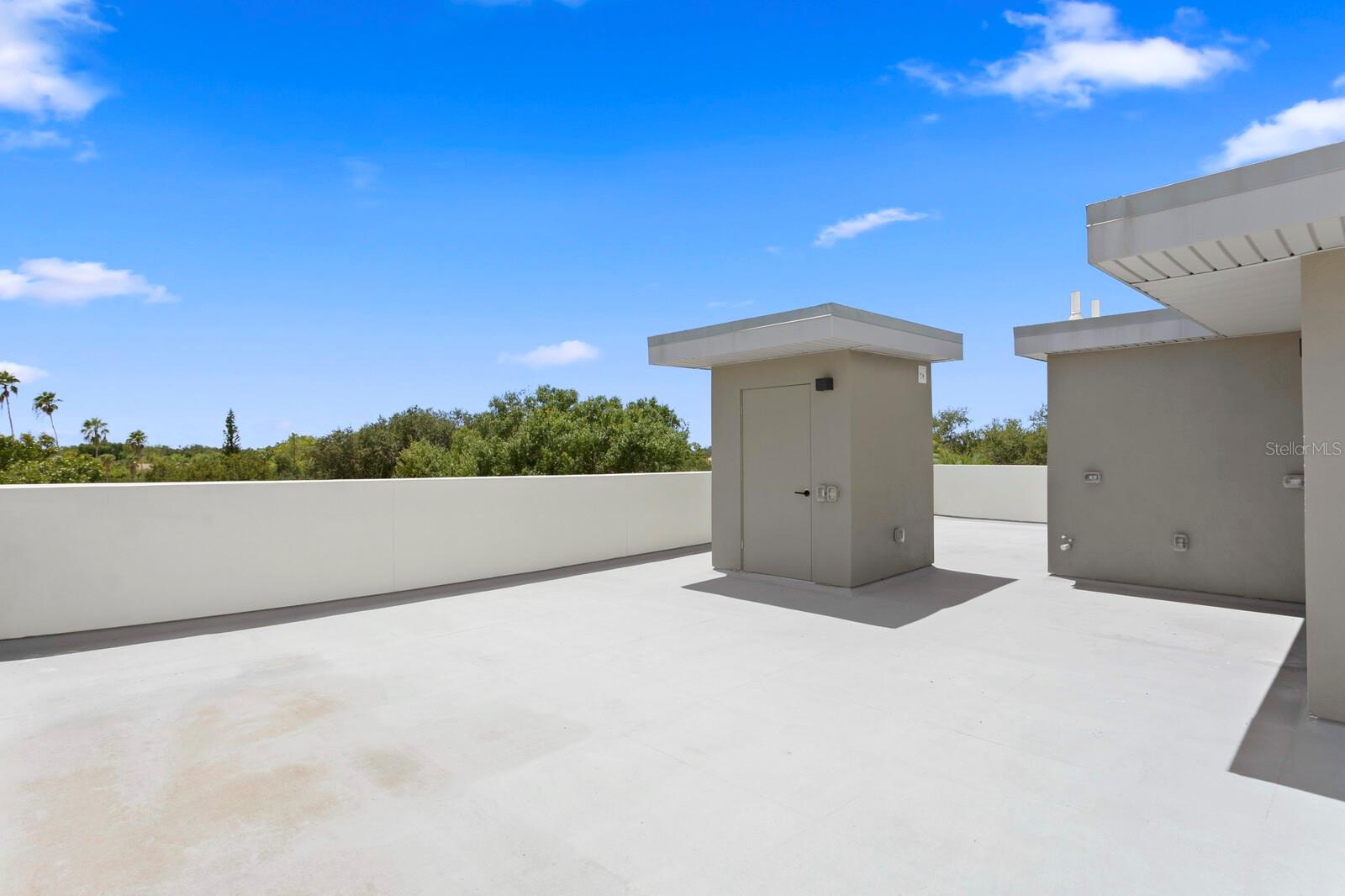 DAVIS POINT TWNHMS - Residential