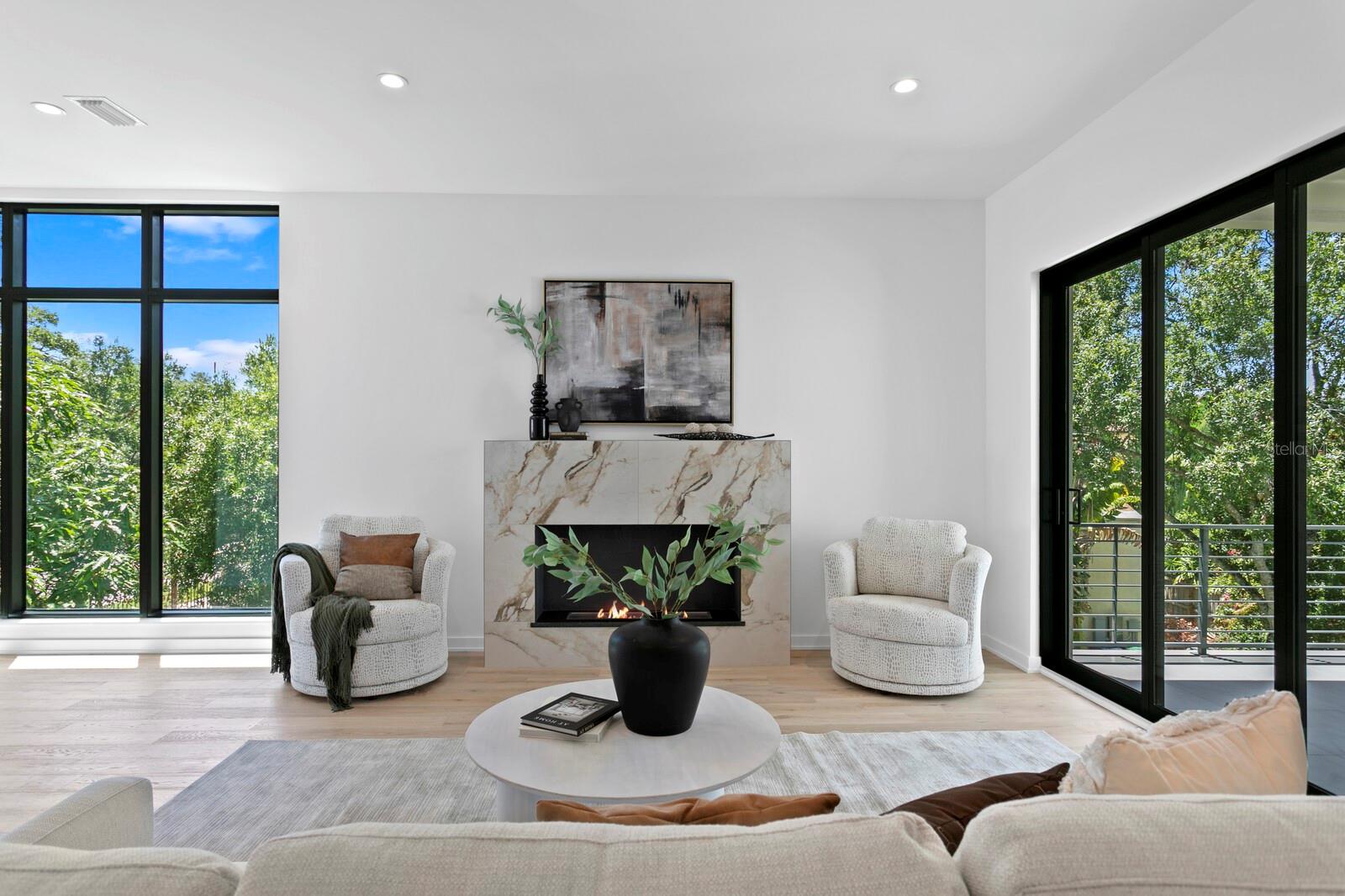 DAVIS POINT TWNHMS - Residential