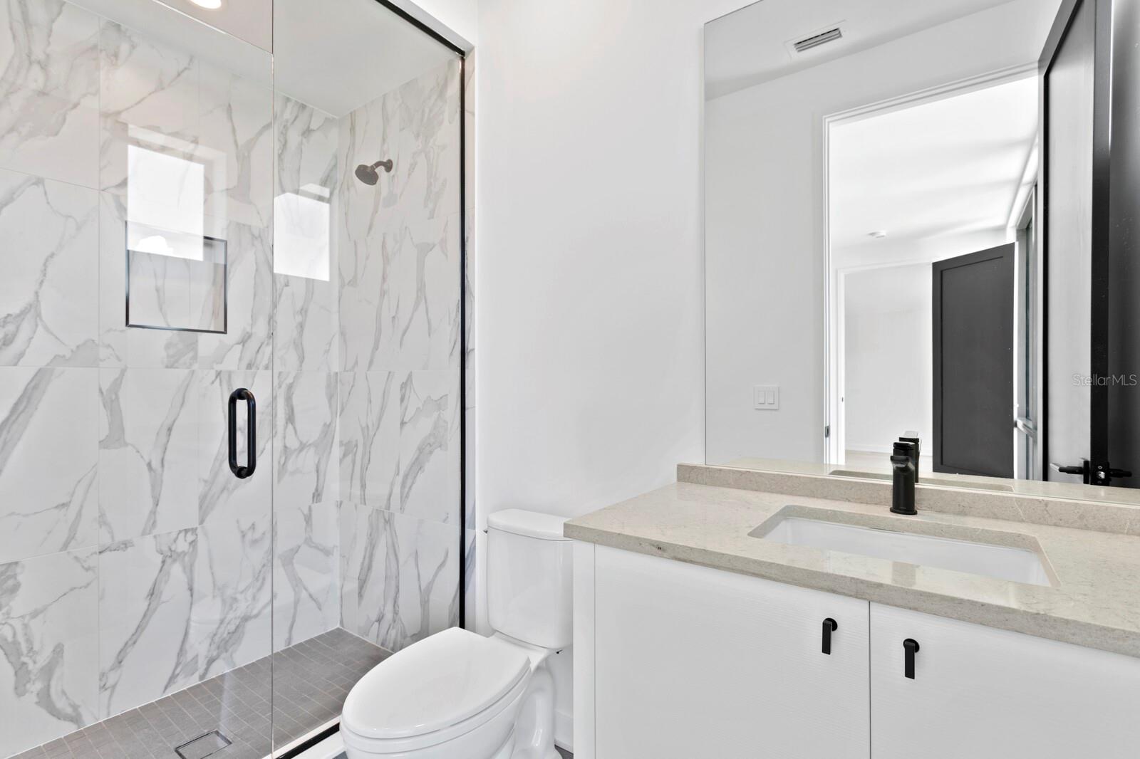 DAVIS POINT TWNHMS - Residential