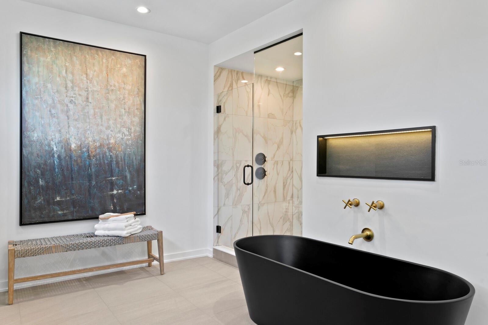 DAVIS POINT TWNHMS - Residential