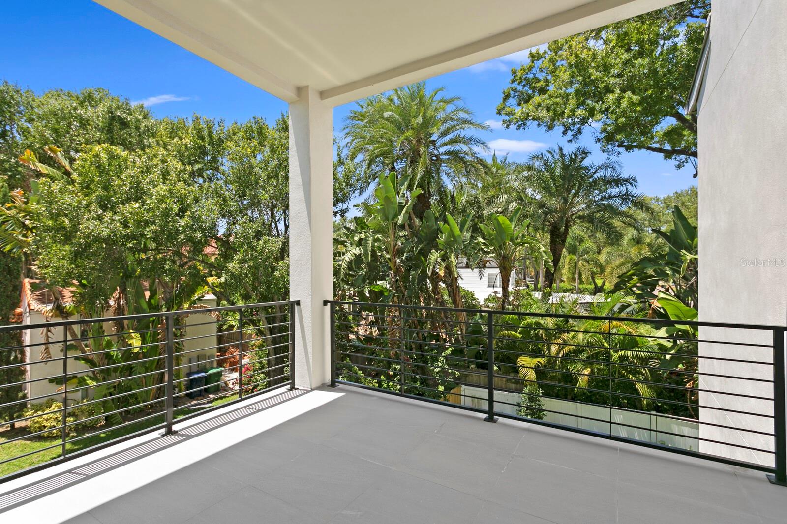 DAVIS POINT TWNHMS - Residential