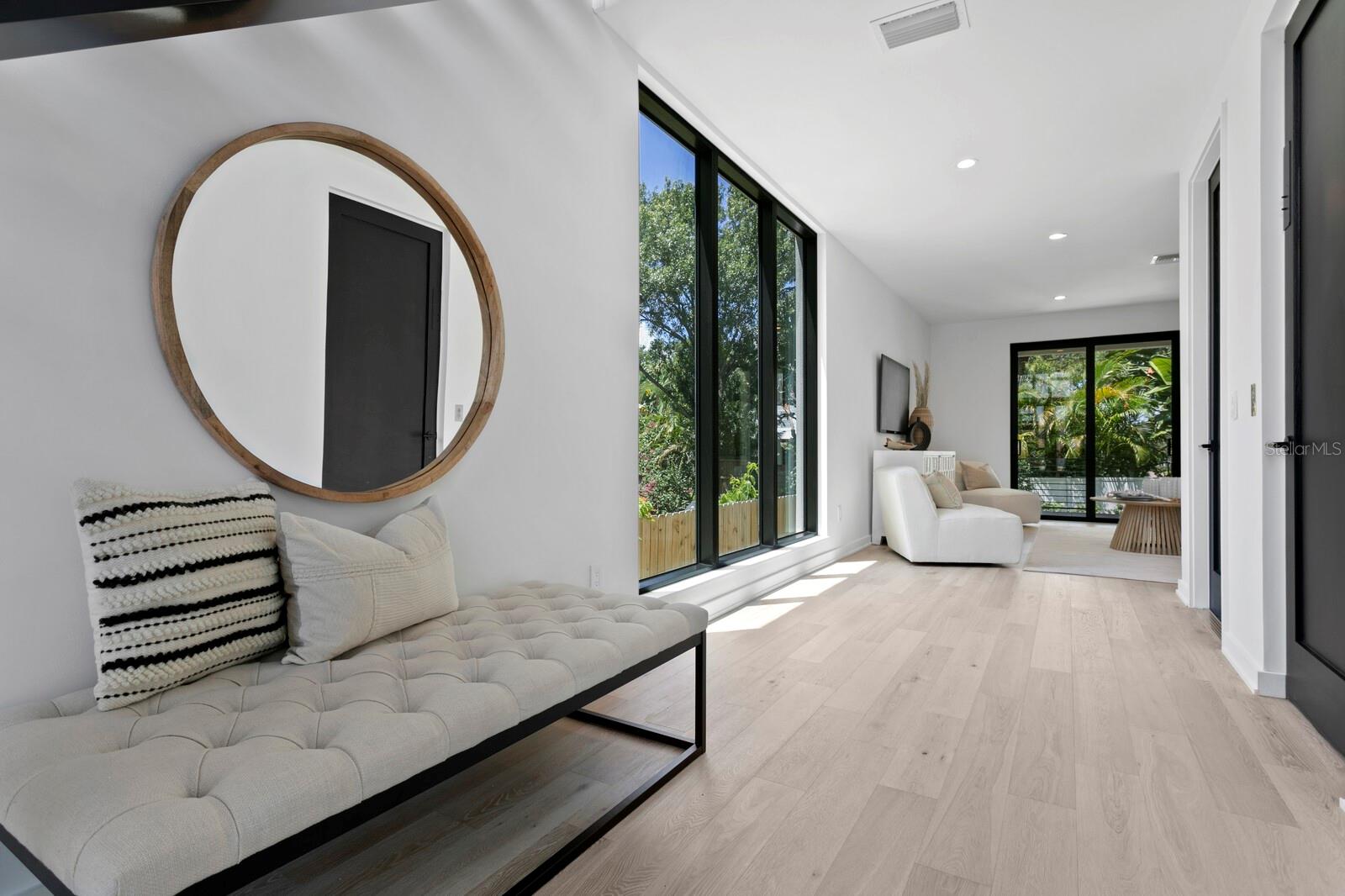 DAVIS POINT TWNHMS - Residential