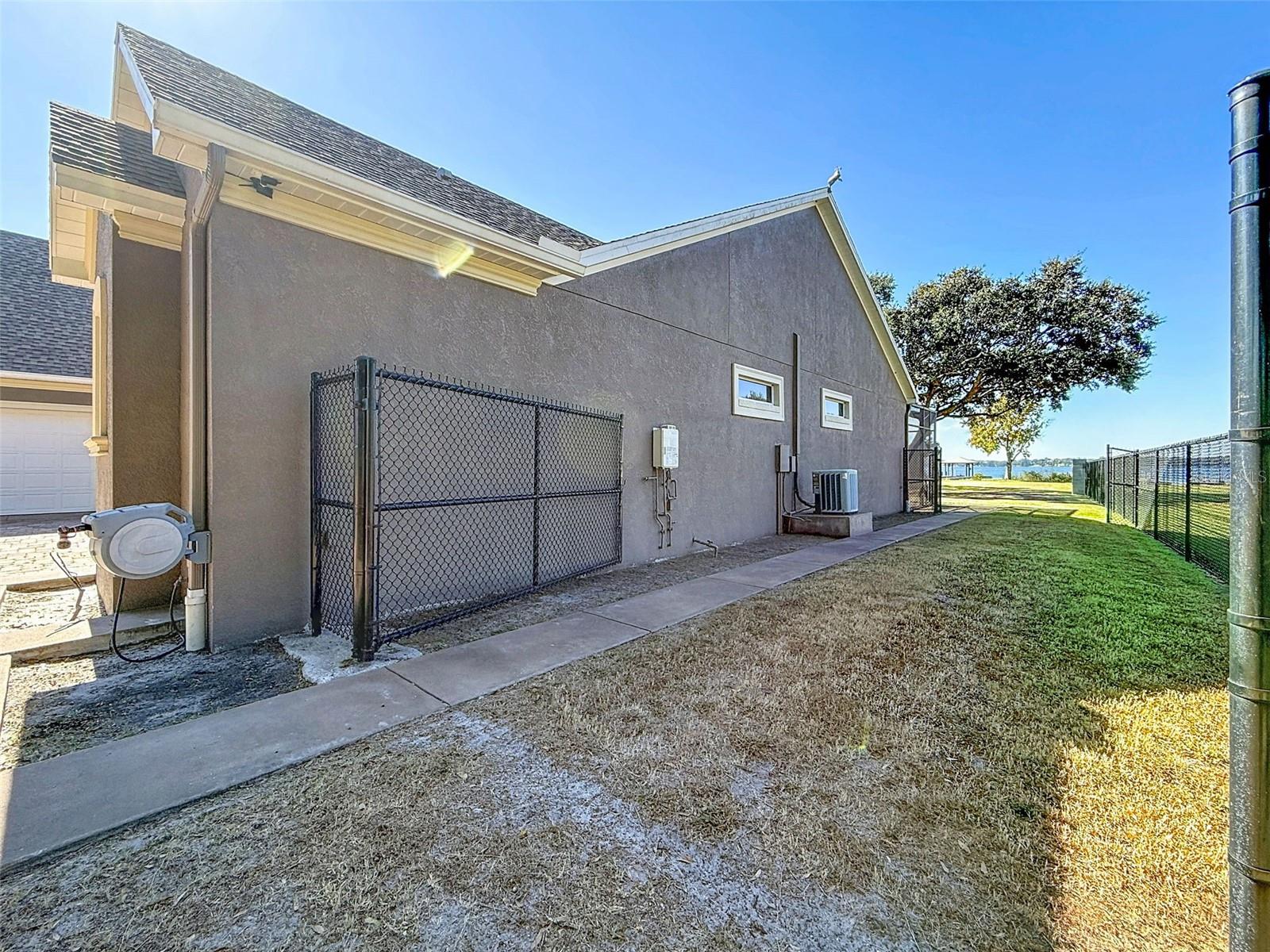 UNPLATTED - Residential