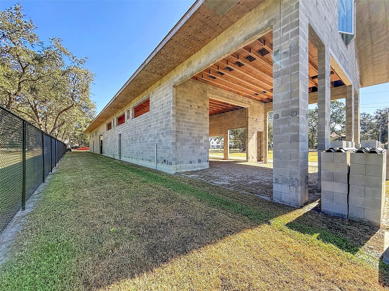 UNPLATTED - Residential