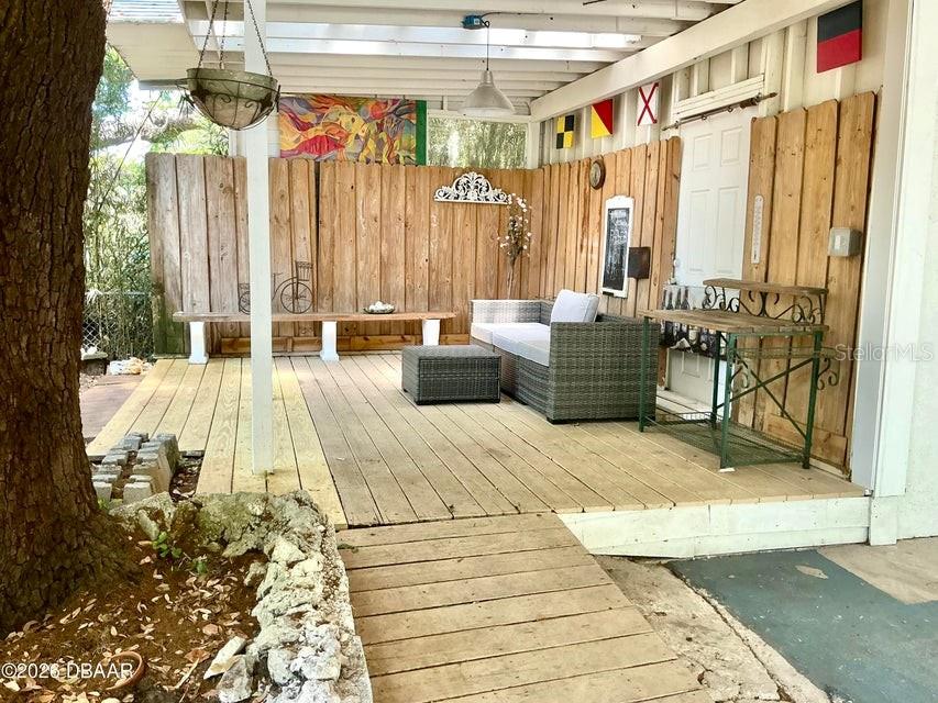 PECK BLK 60 DAYTONA - Residential