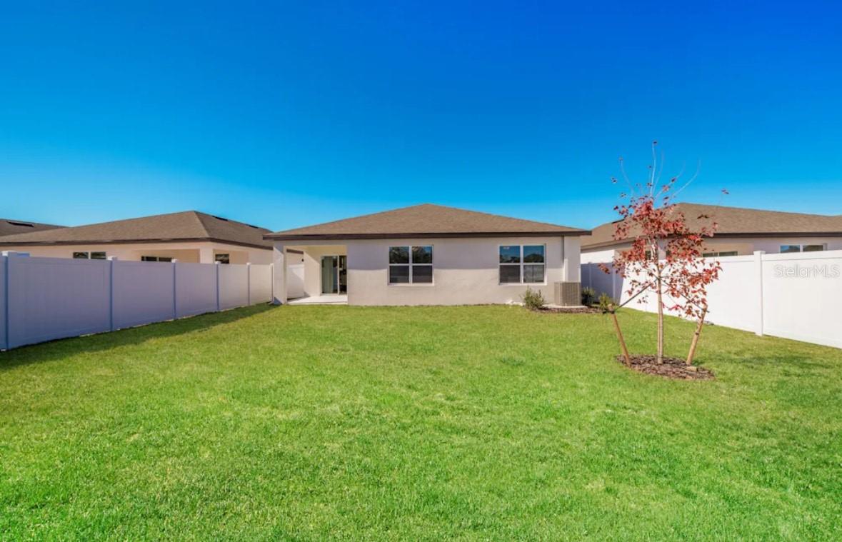 CALDERA PH 3 & 4 - Residential Lease