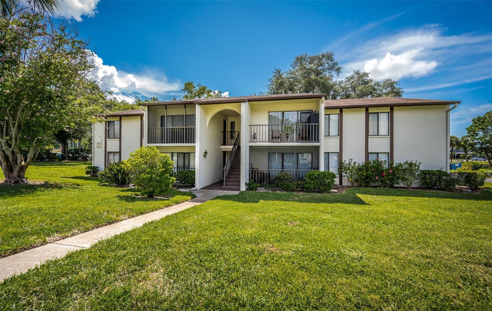 PINE RIDGE AT PALM HARBOR - Residential