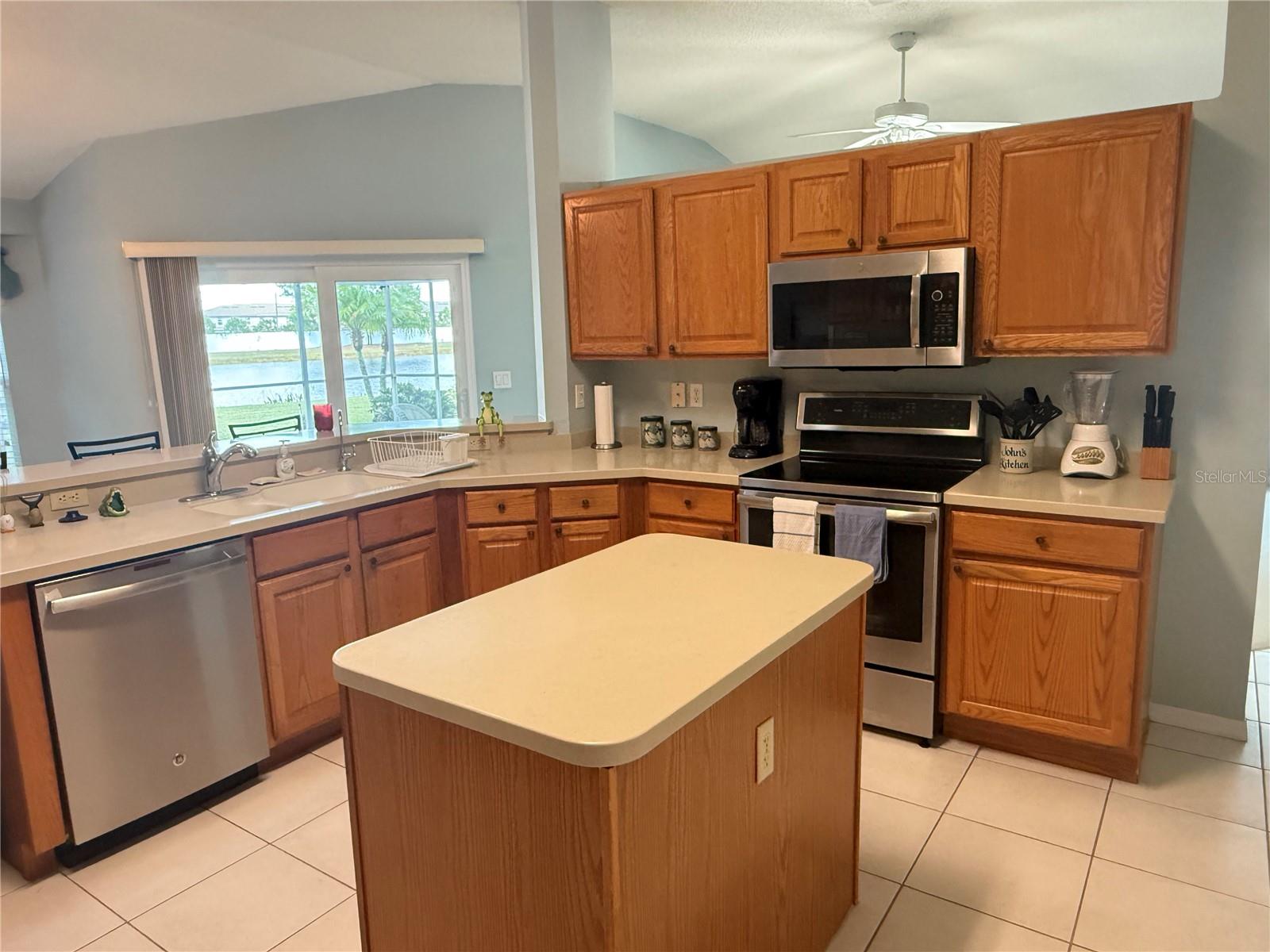 SUN CITY CENTER - Residential Lease