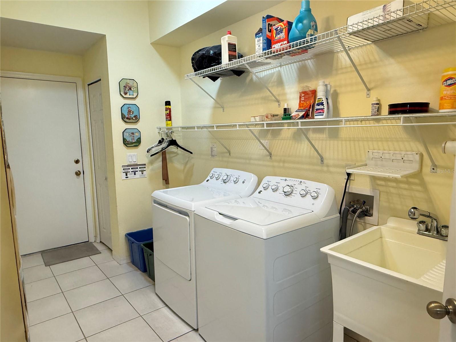 SUN CITY CENTER - Residential Lease