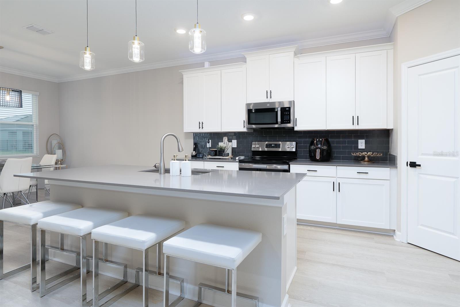 CAMDEN PK/PROVIDENCE-PH 4 - Residential Lease