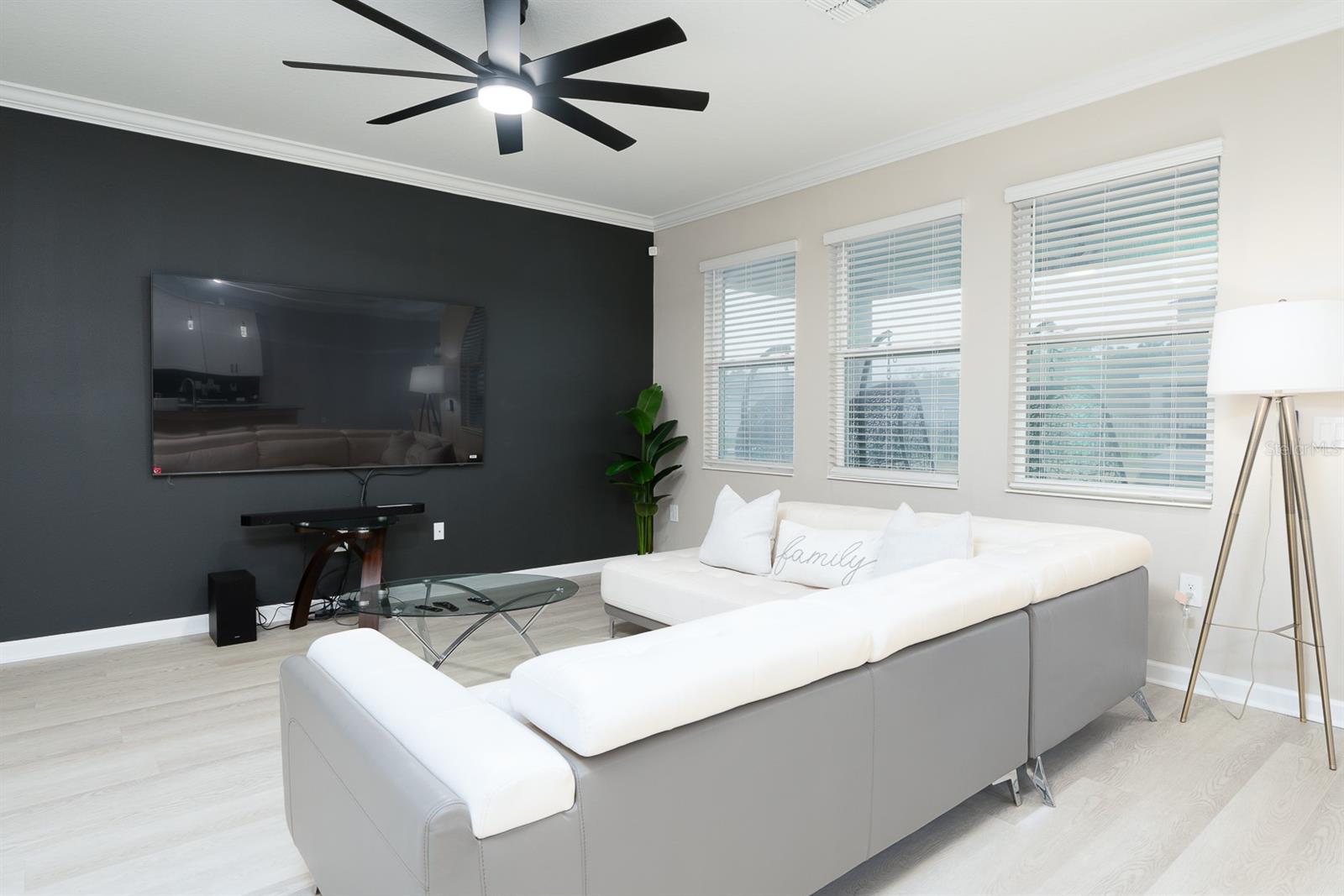 CAMDEN PK/PROVIDENCE-PH 4 - Residential Lease