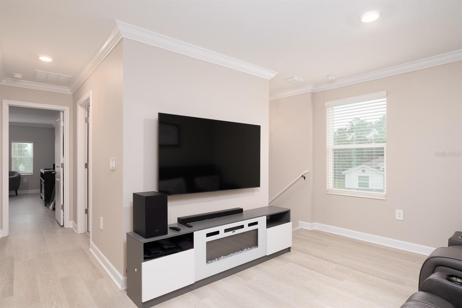 CAMDEN PK/PROVIDENCE-PH 4 - Residential Lease