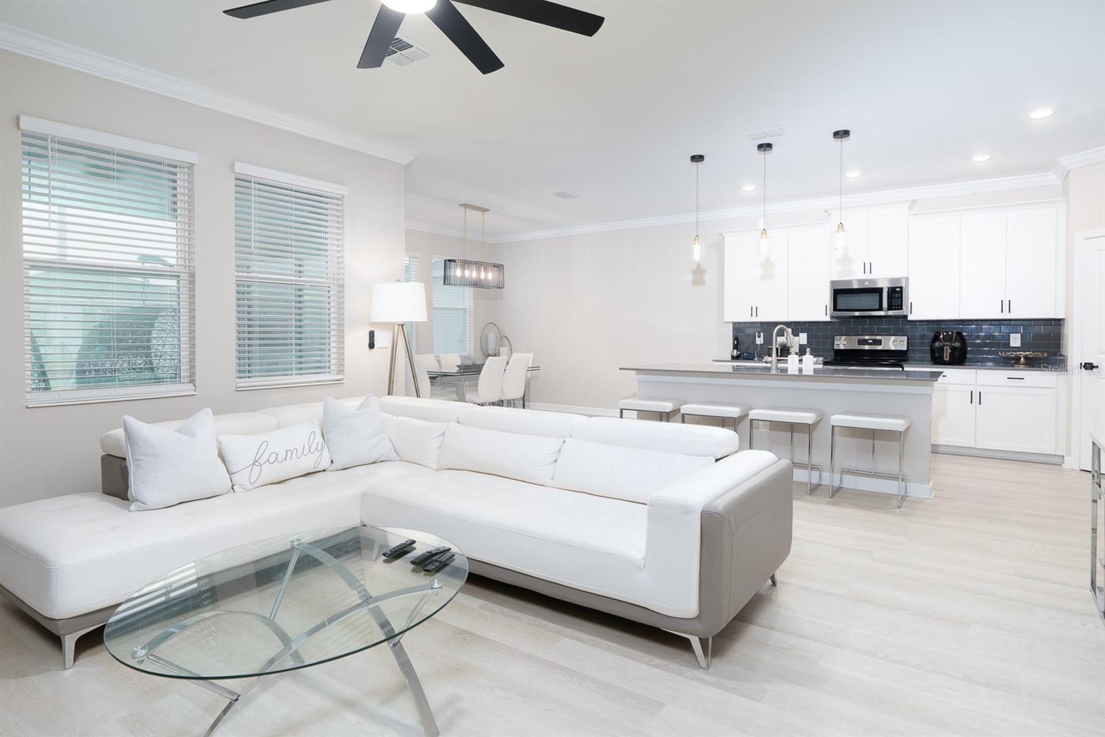 CAMDEN PK/PROVIDENCE-PH 4 - Residential Lease