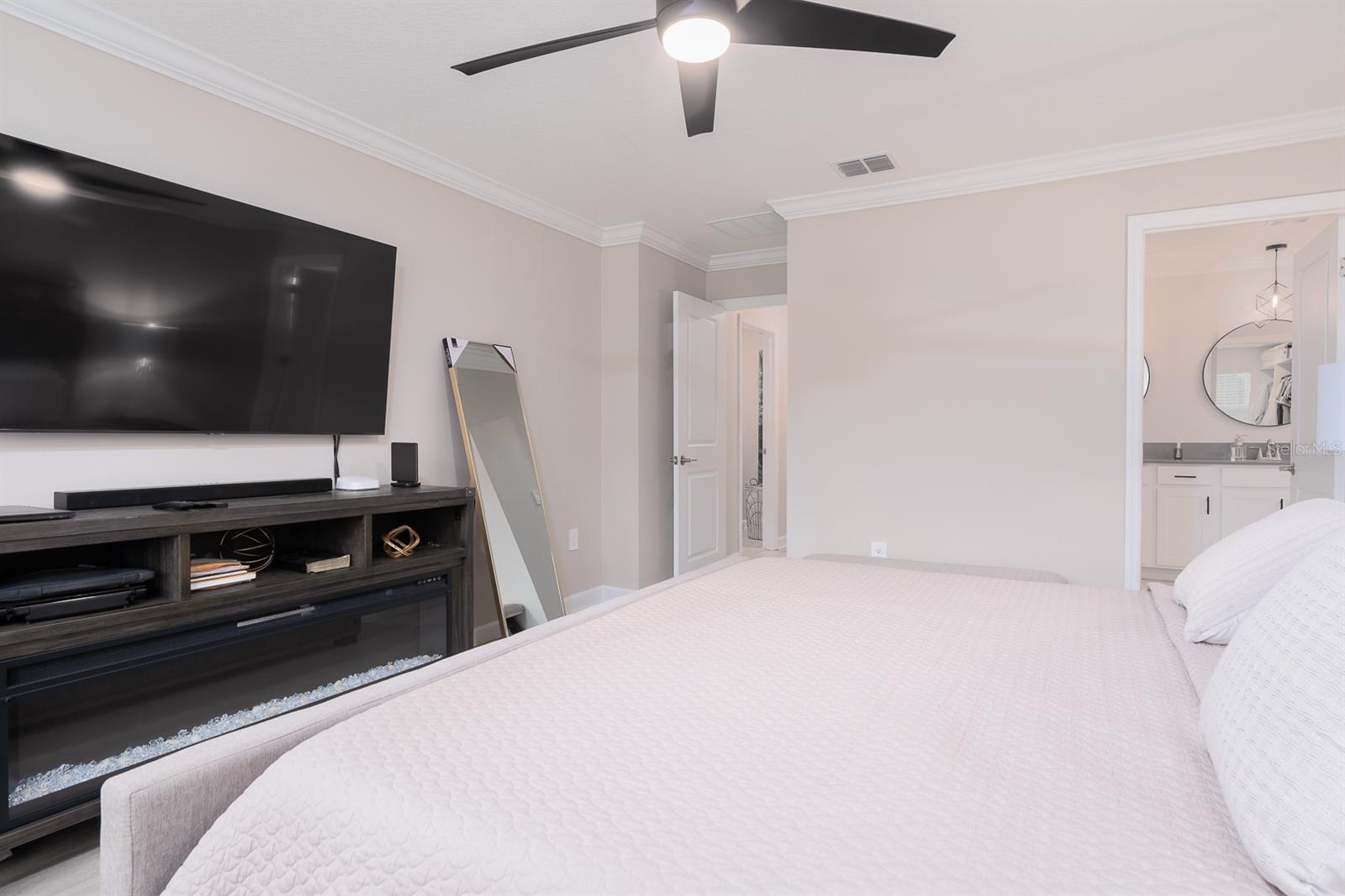 CAMDEN PK/PROVIDENCE-PH 4 - Residential Lease
