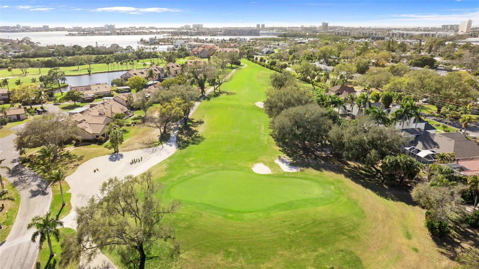 VILLAS DEL VERDE - Residential