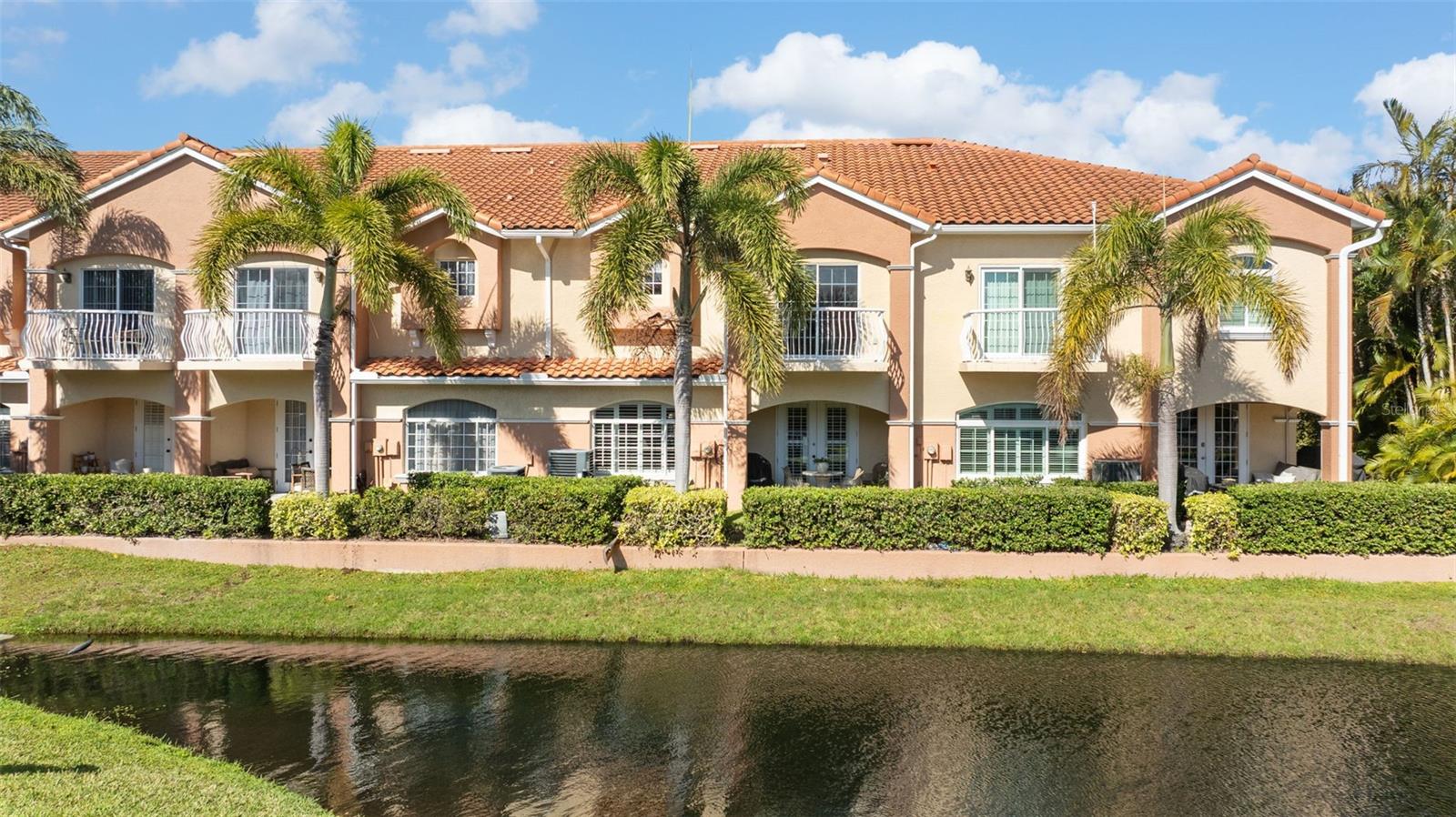 VILLAS DEL VERDE - Residential