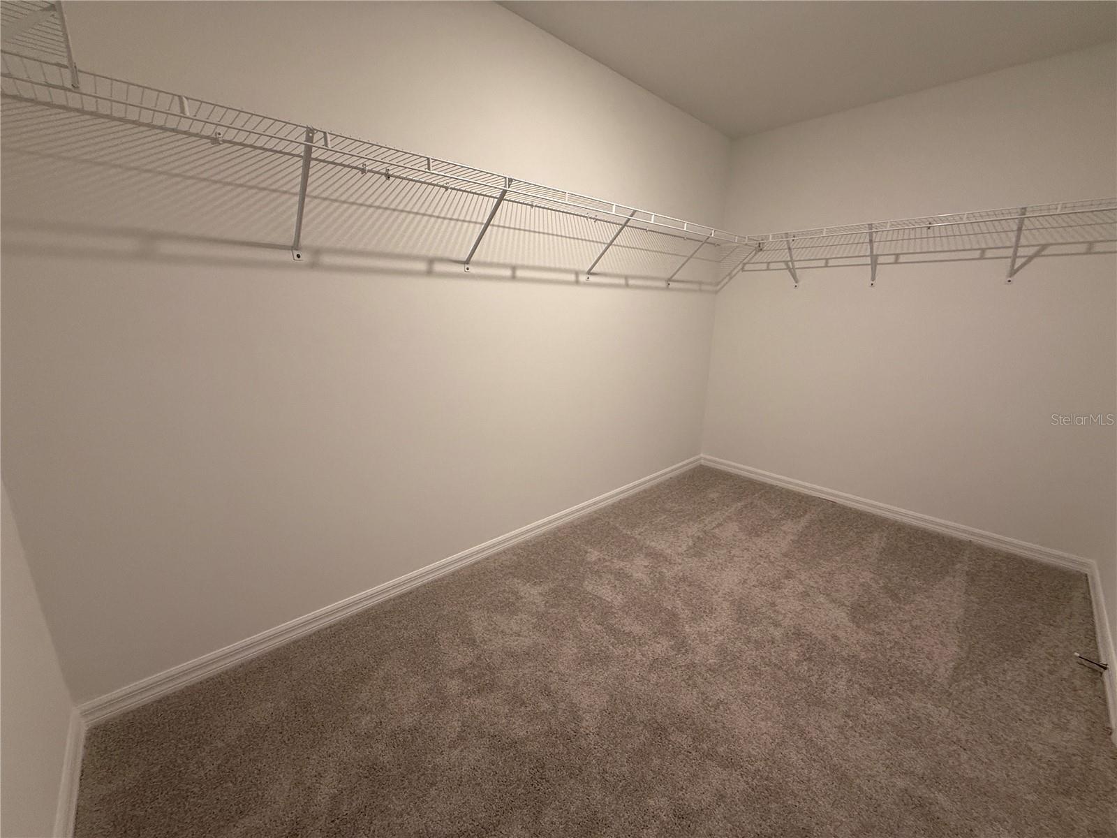 PROSPERITY LAKES - Residential Lease