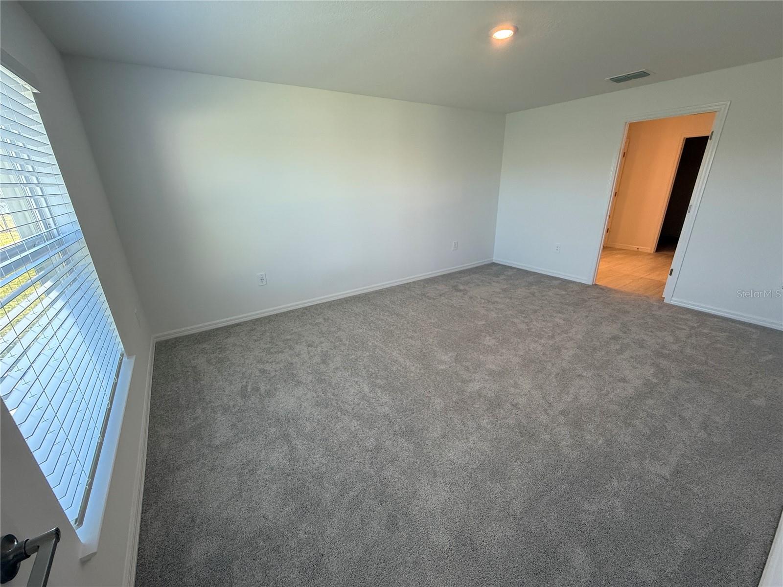 PROSPERITY LAKES - Residential Lease