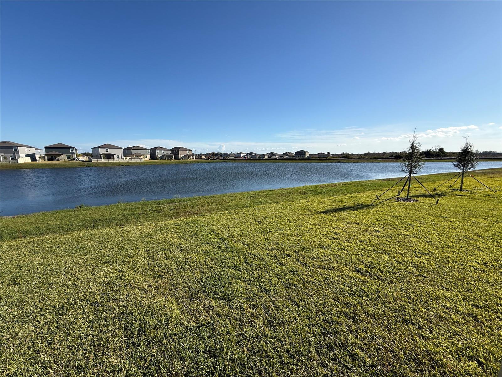 PROSPERITY LAKES - Residential Lease