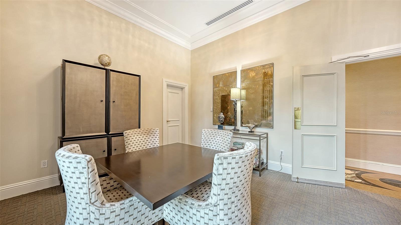 ALINARI - Residential Lease