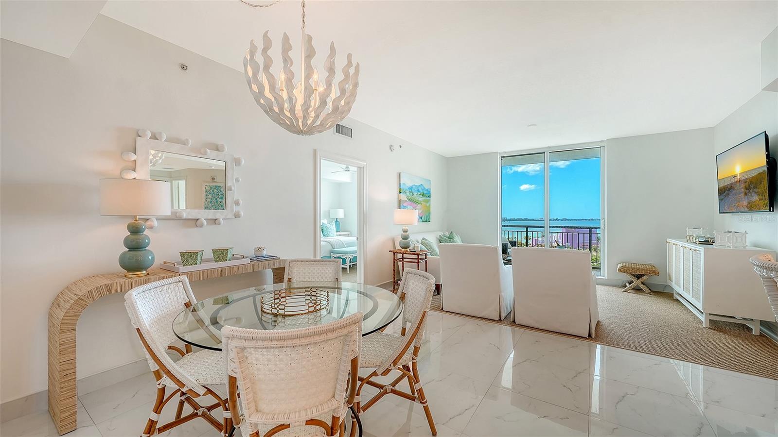 ALINARI - Residential Lease