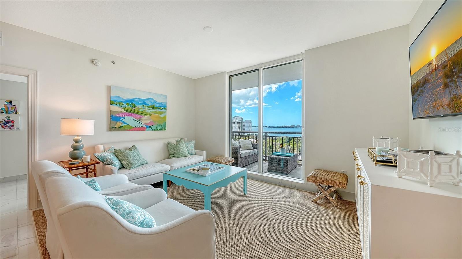 800 N TAMIAMI TRAIL 1111