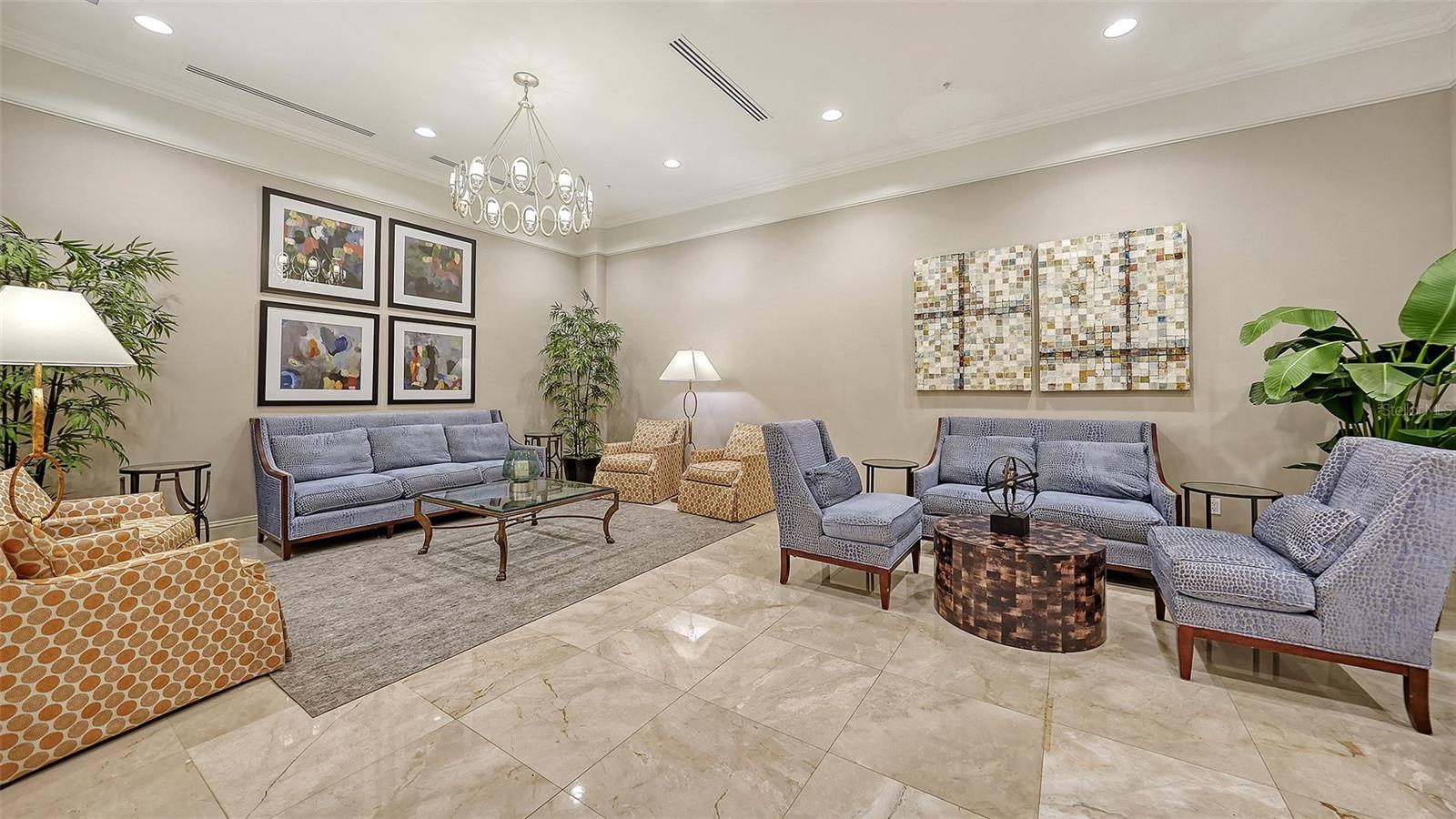 ALINARI - Residential Lease