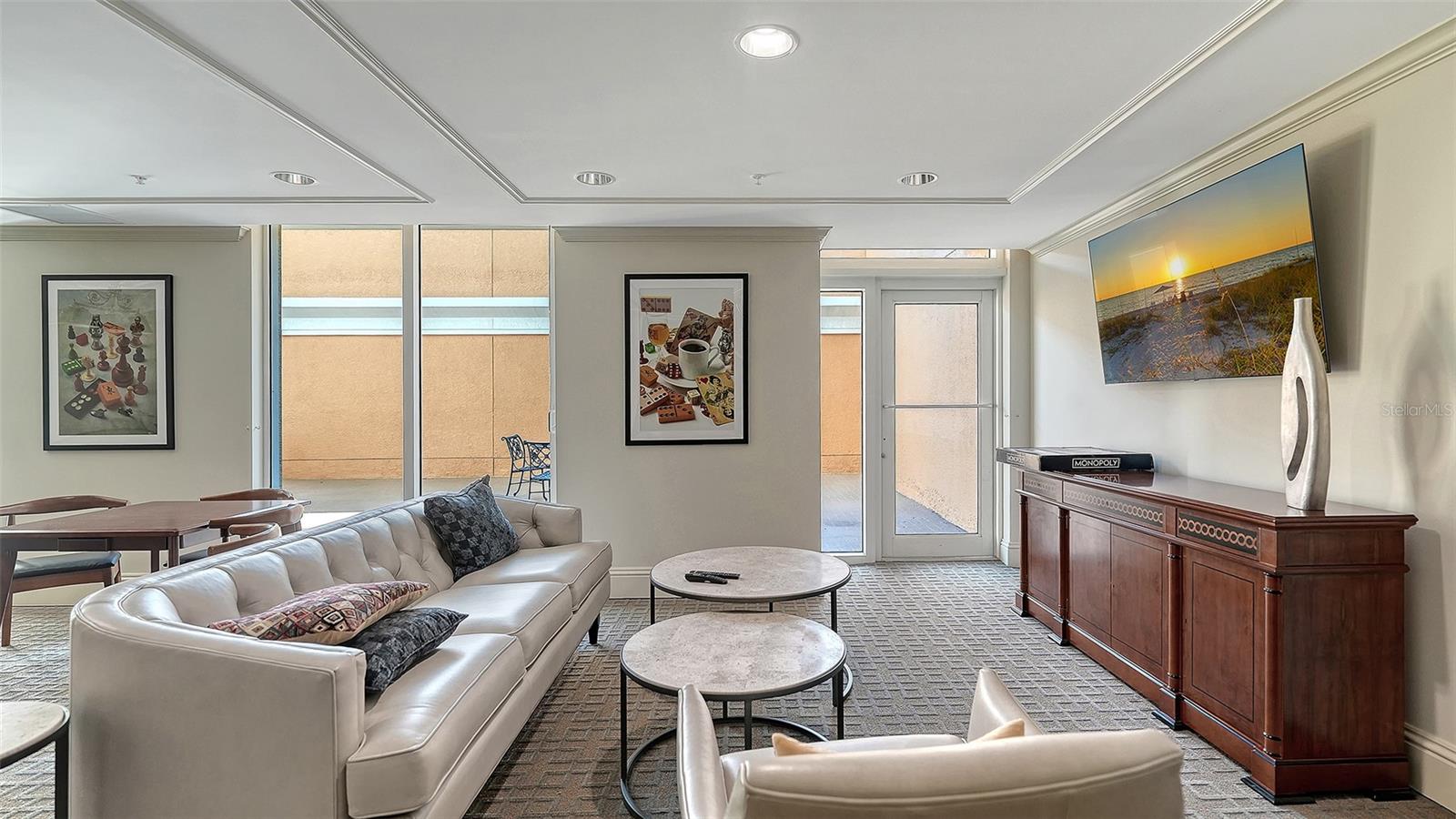 ALINARI - Residential Lease