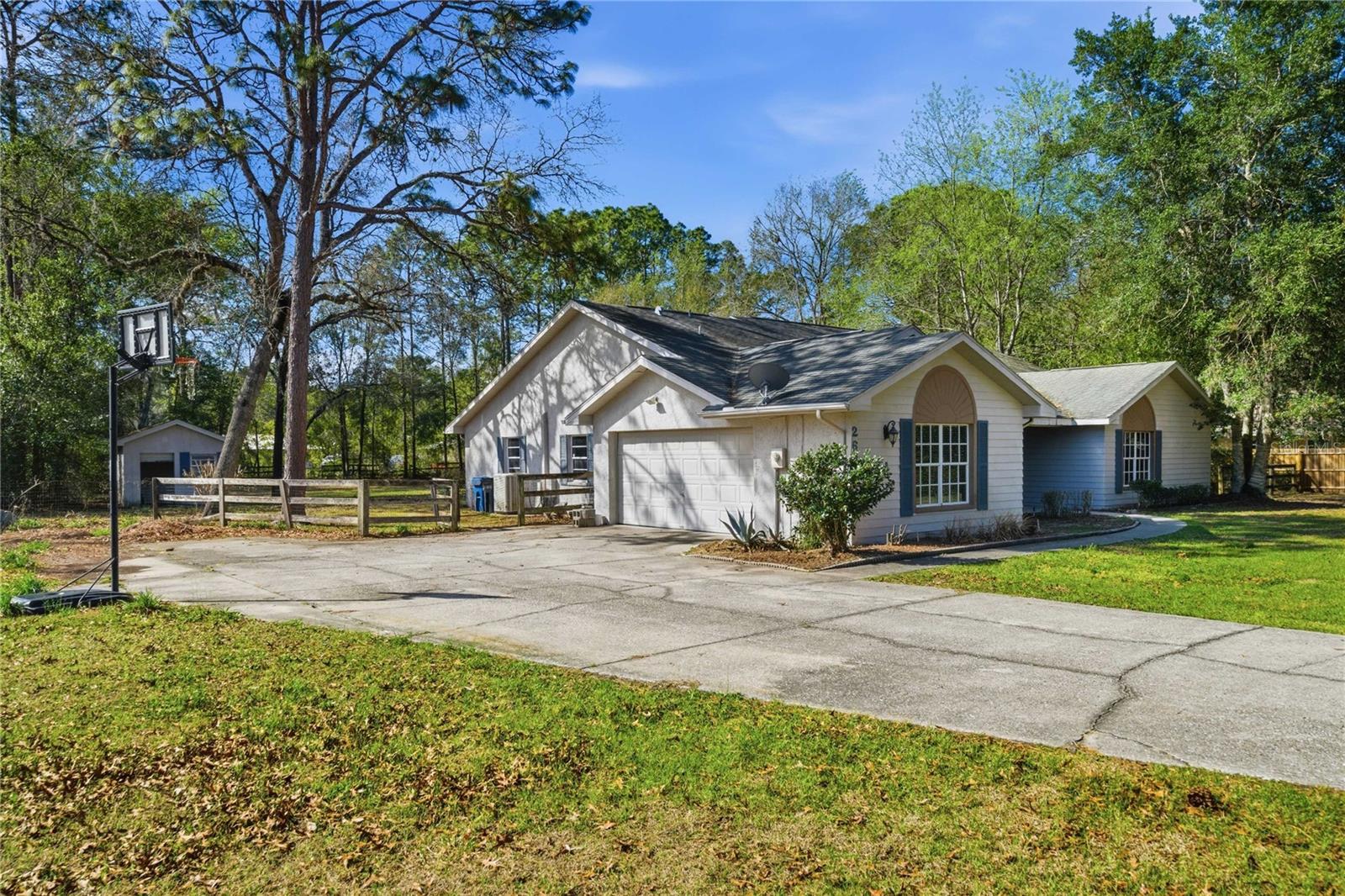 TIMBERLANE ESTATES - Residential