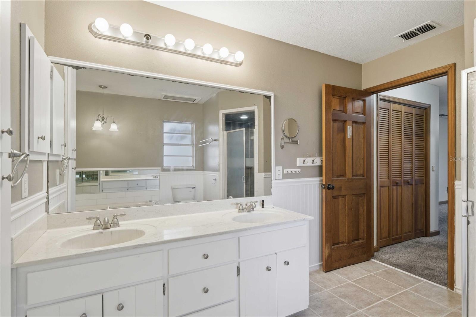 TIMBERLANE ESTATES - Residential