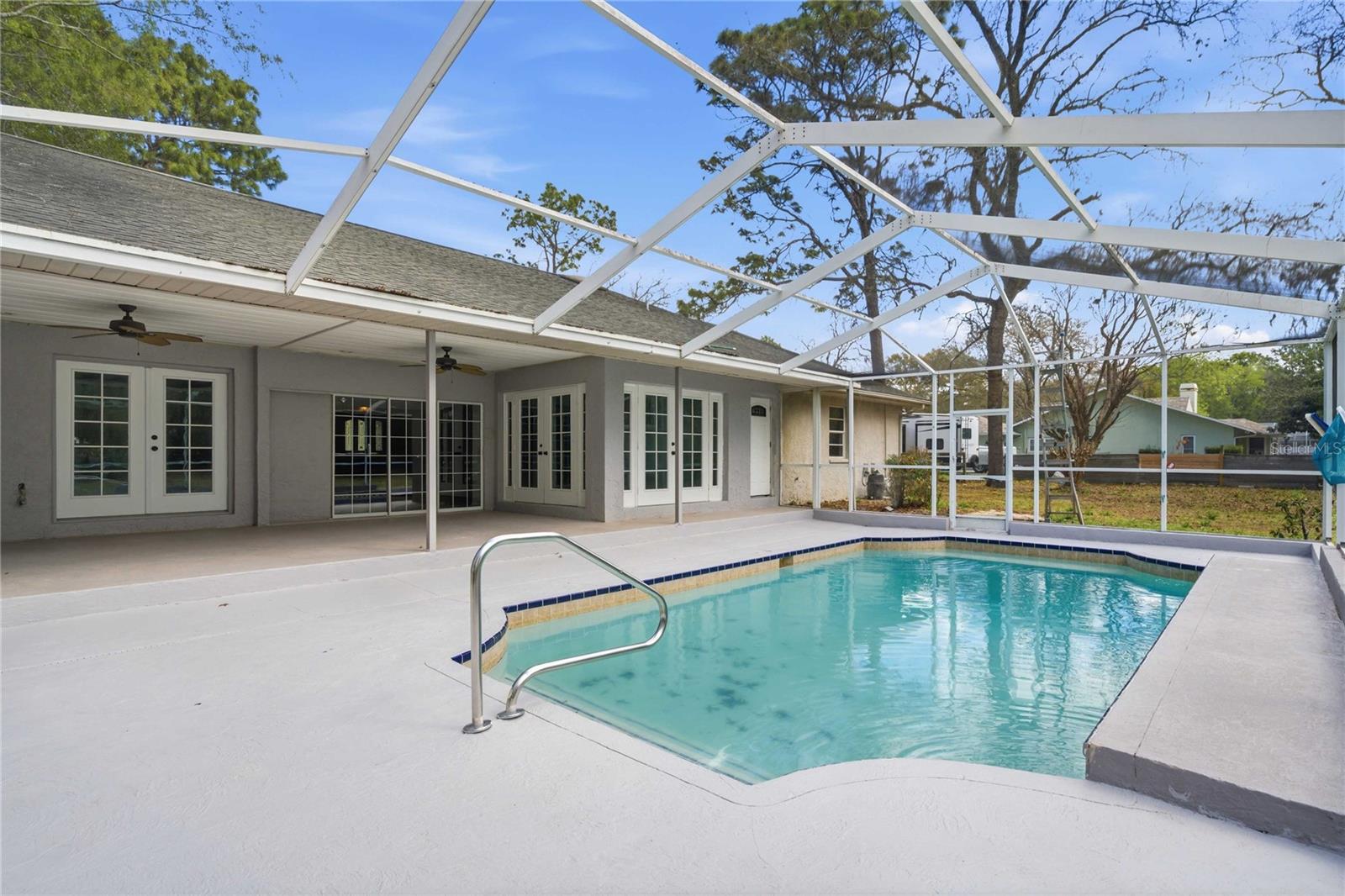 TIMBERLANE ESTATES - Residential