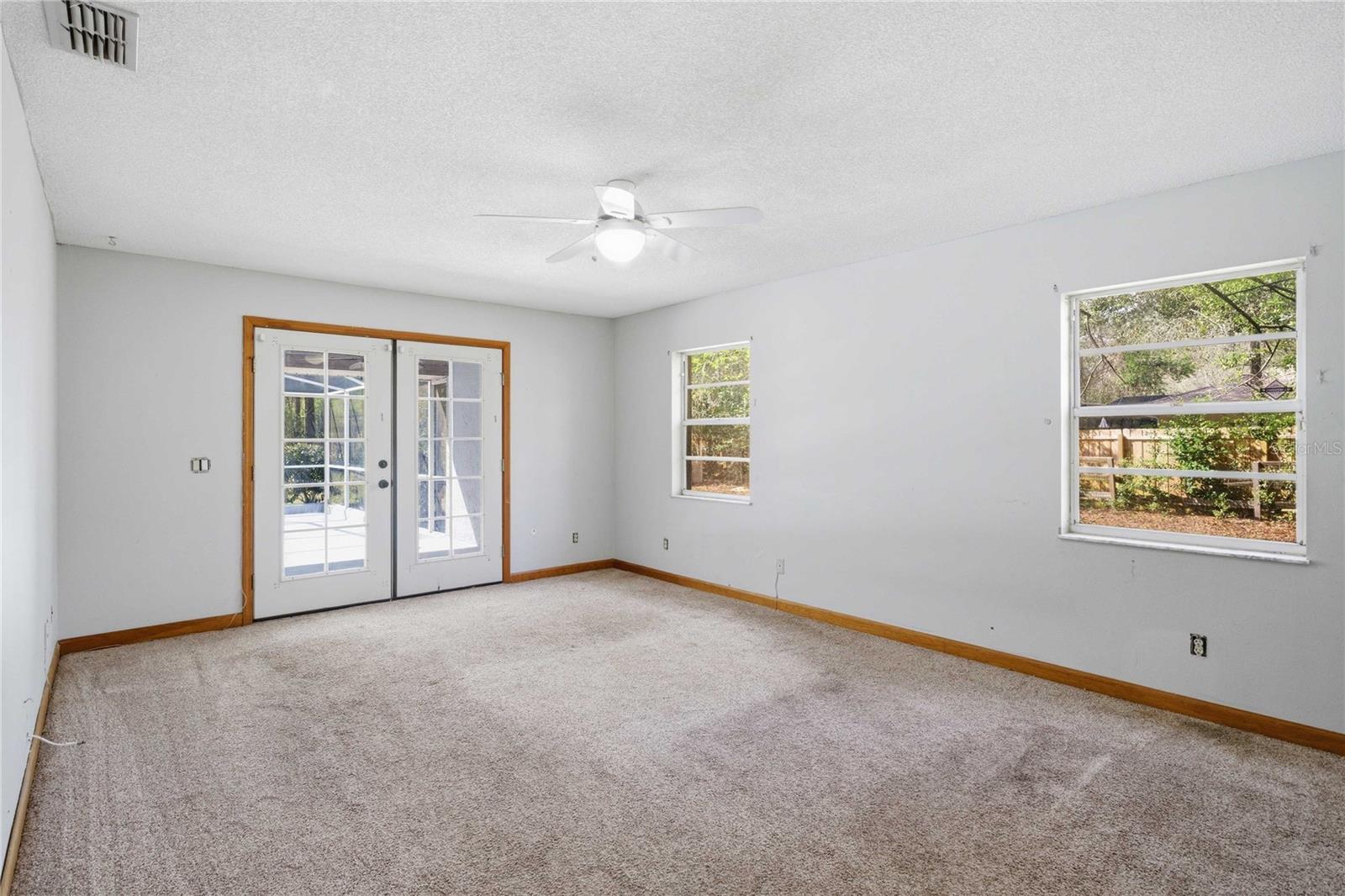 TIMBERLANE ESTATES - Residential