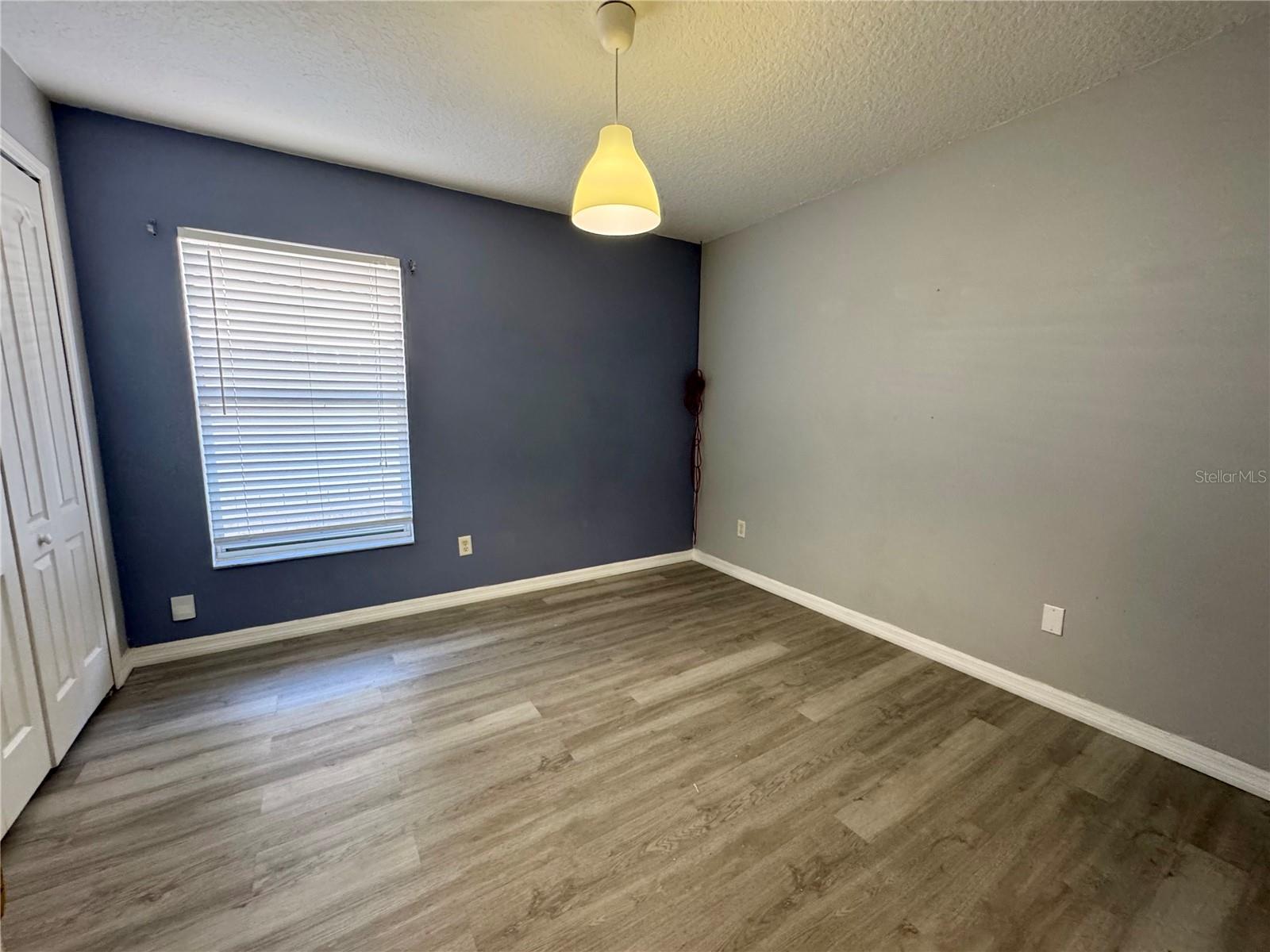 TUSCANY POINTE PH 01 - Residential