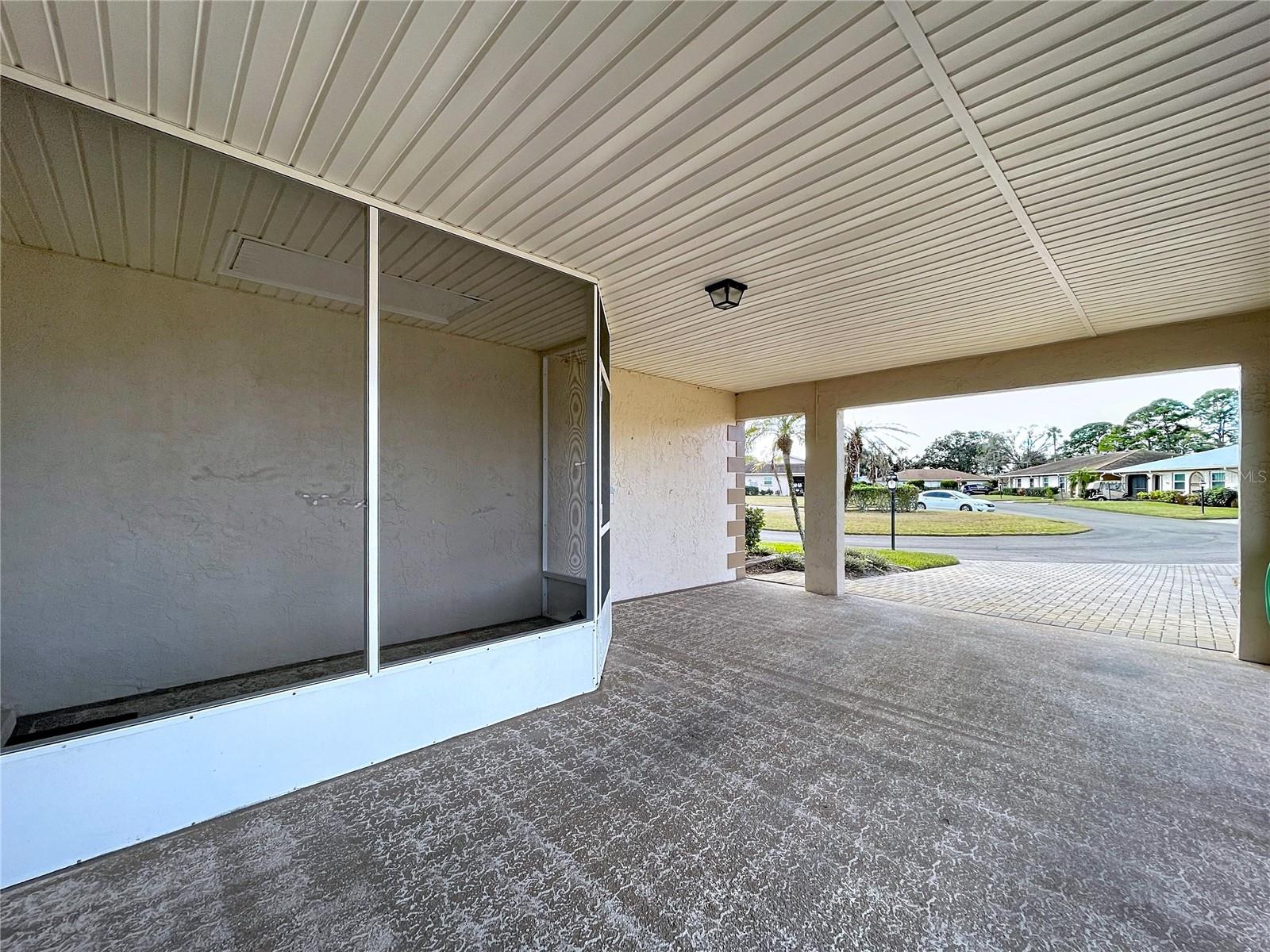 HIGHGATE C CONDO - Residential